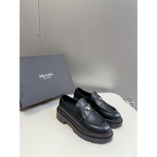 Prada Low Shoes